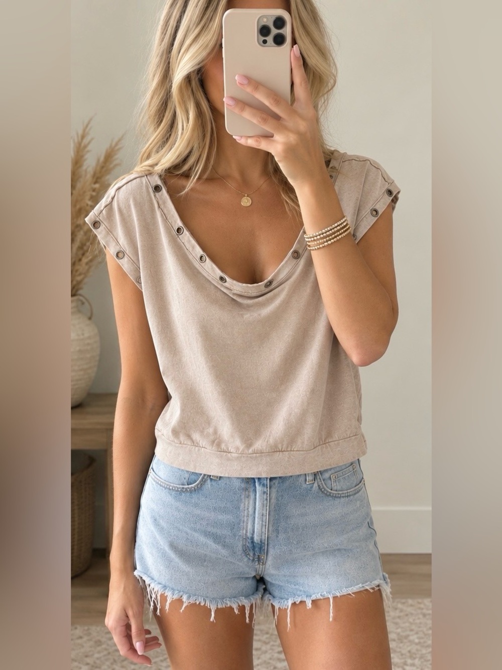 Buckle Short Sleeve Grommet Detail Top in Beige